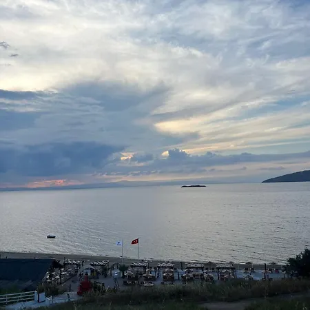 Ege Naz Βίλα *